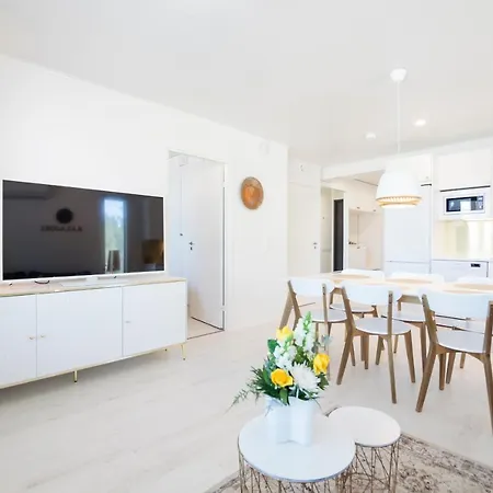 Tuomenkartano C4 Iso Saunalla Apartament