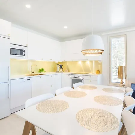 Tuomenkartano C4 Iso Saunalla Διαμέρισμα Kalajoki